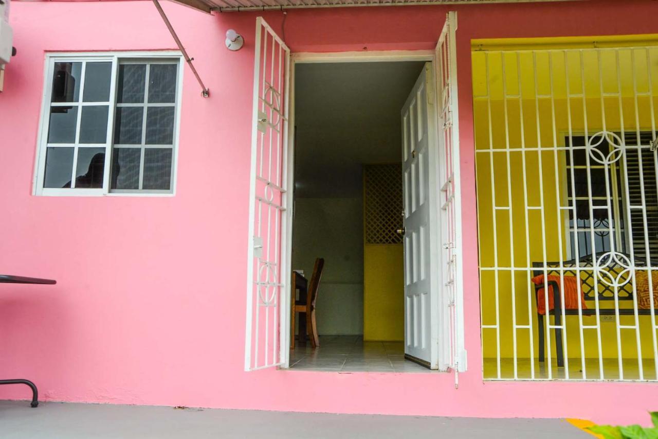 Three Palm Guest house Montego Bay