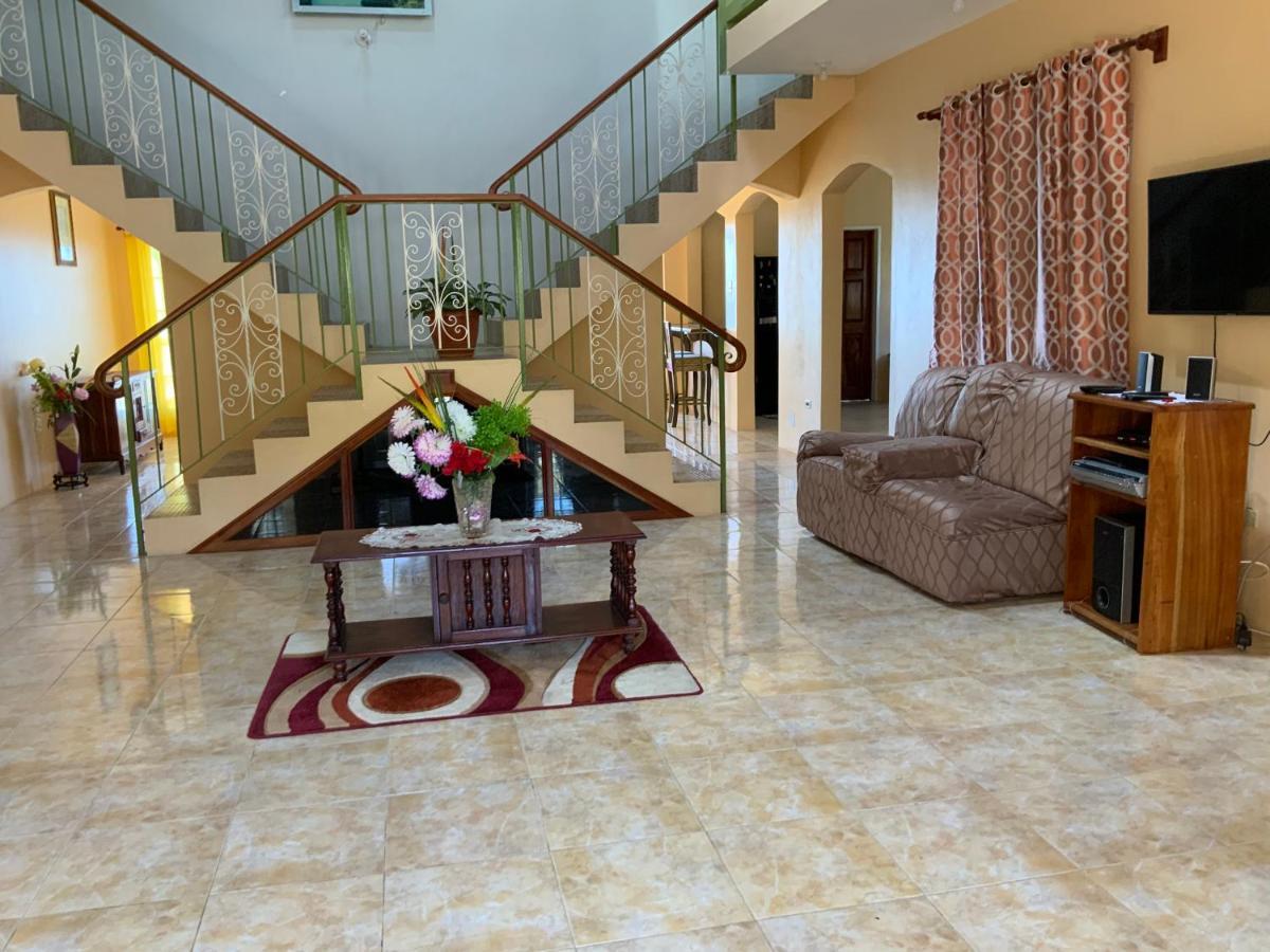 Poinciana House Montego Bay