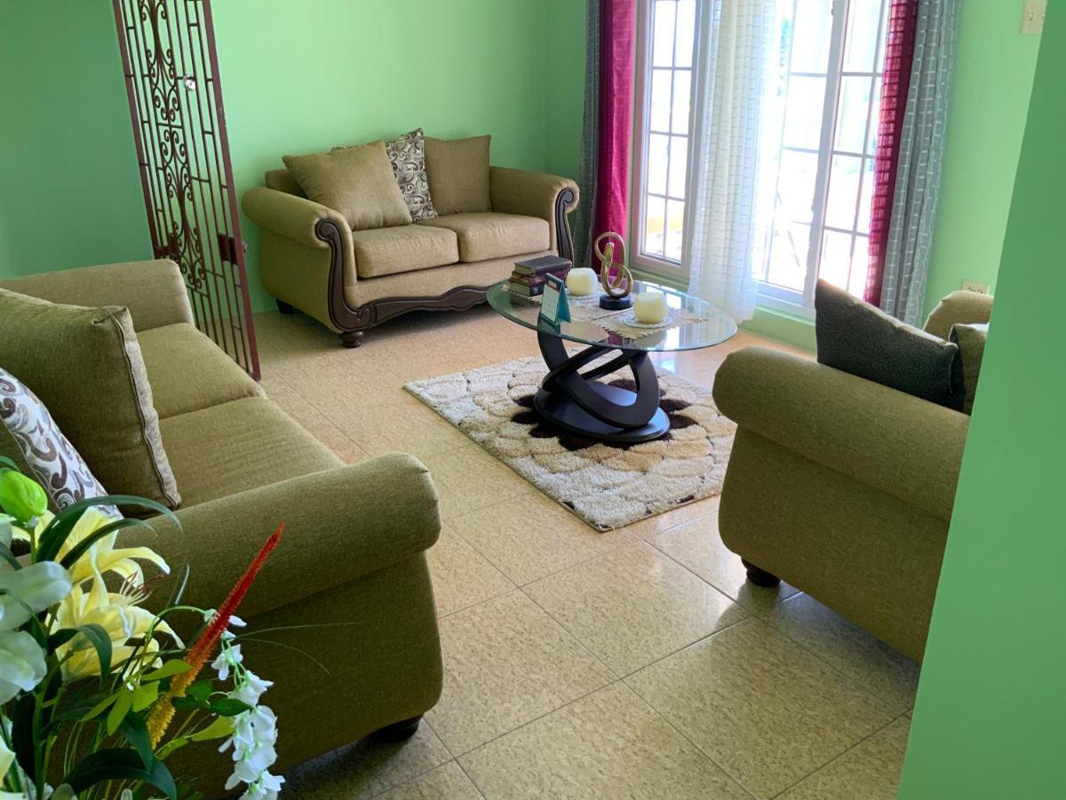 Poinciana House Holiday home