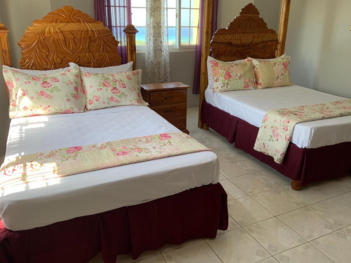 Poinciana House * Montego Bay