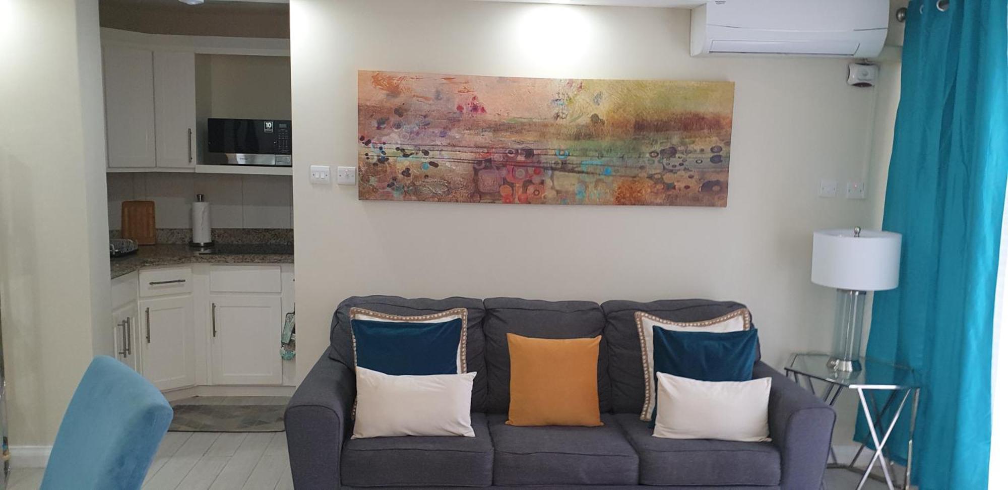 Almond Grove At Castle Apartahotel *