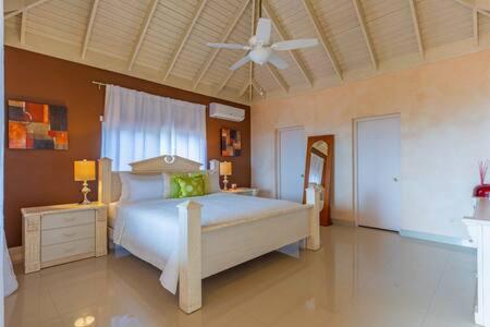 Hospitality Expert Stonehenge - 5br Mansion *