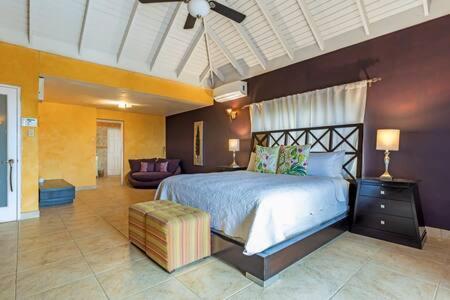 Hospitality Expert Stonehenge - 5br Mansion Villa