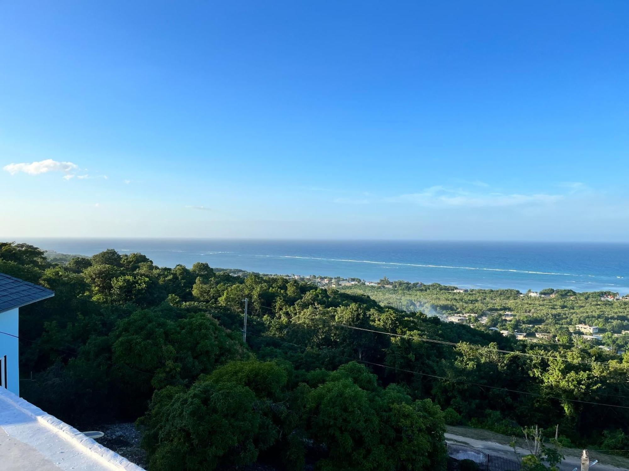 Sunshine Lodge: Your Away From Holiday home *