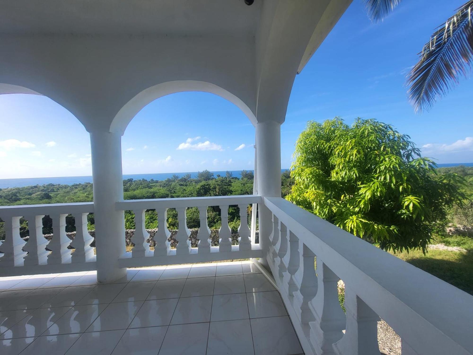 Pensión Zuri Enterprise Negril