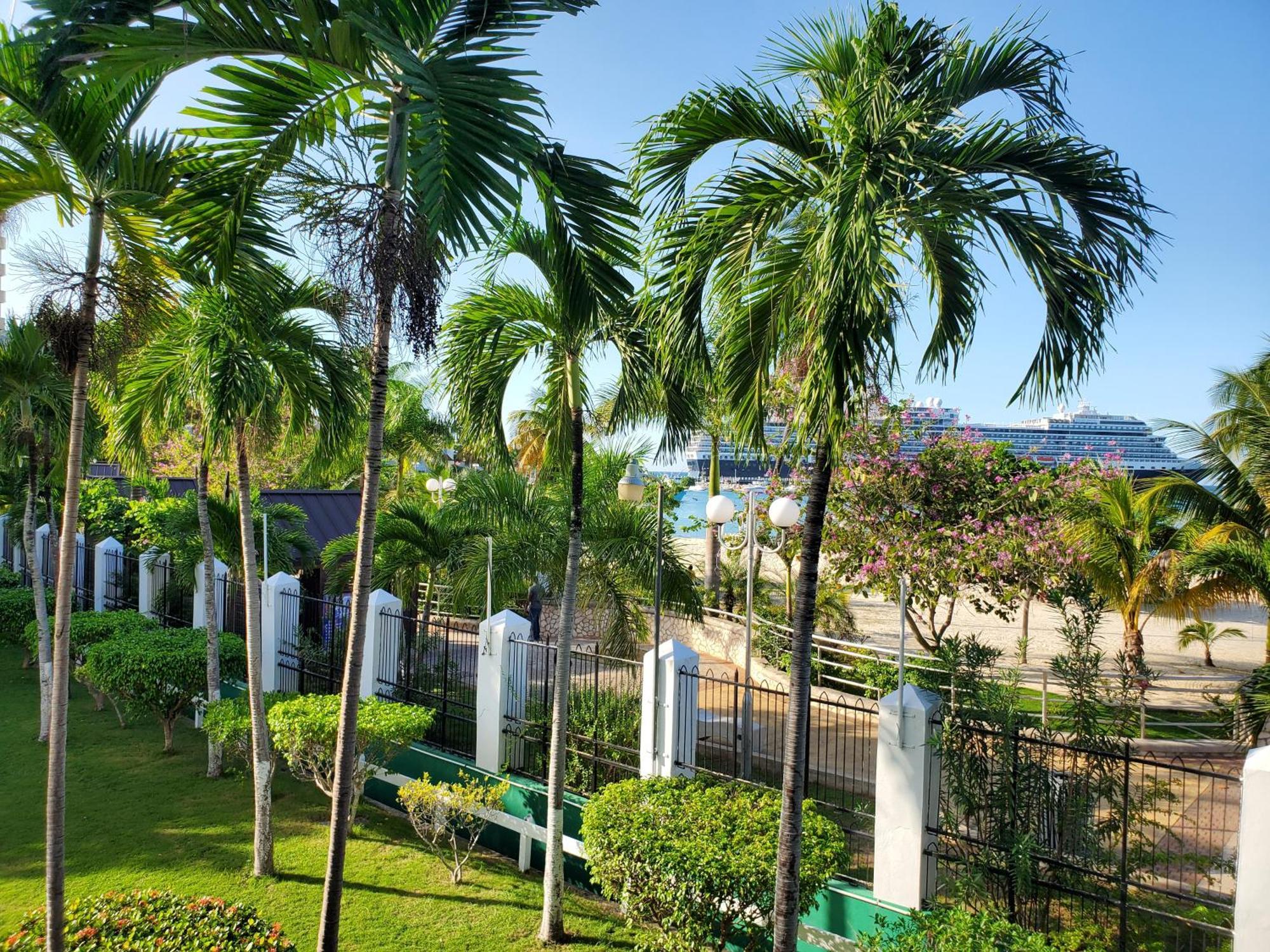 Sandcastles Resort, Apartahotel