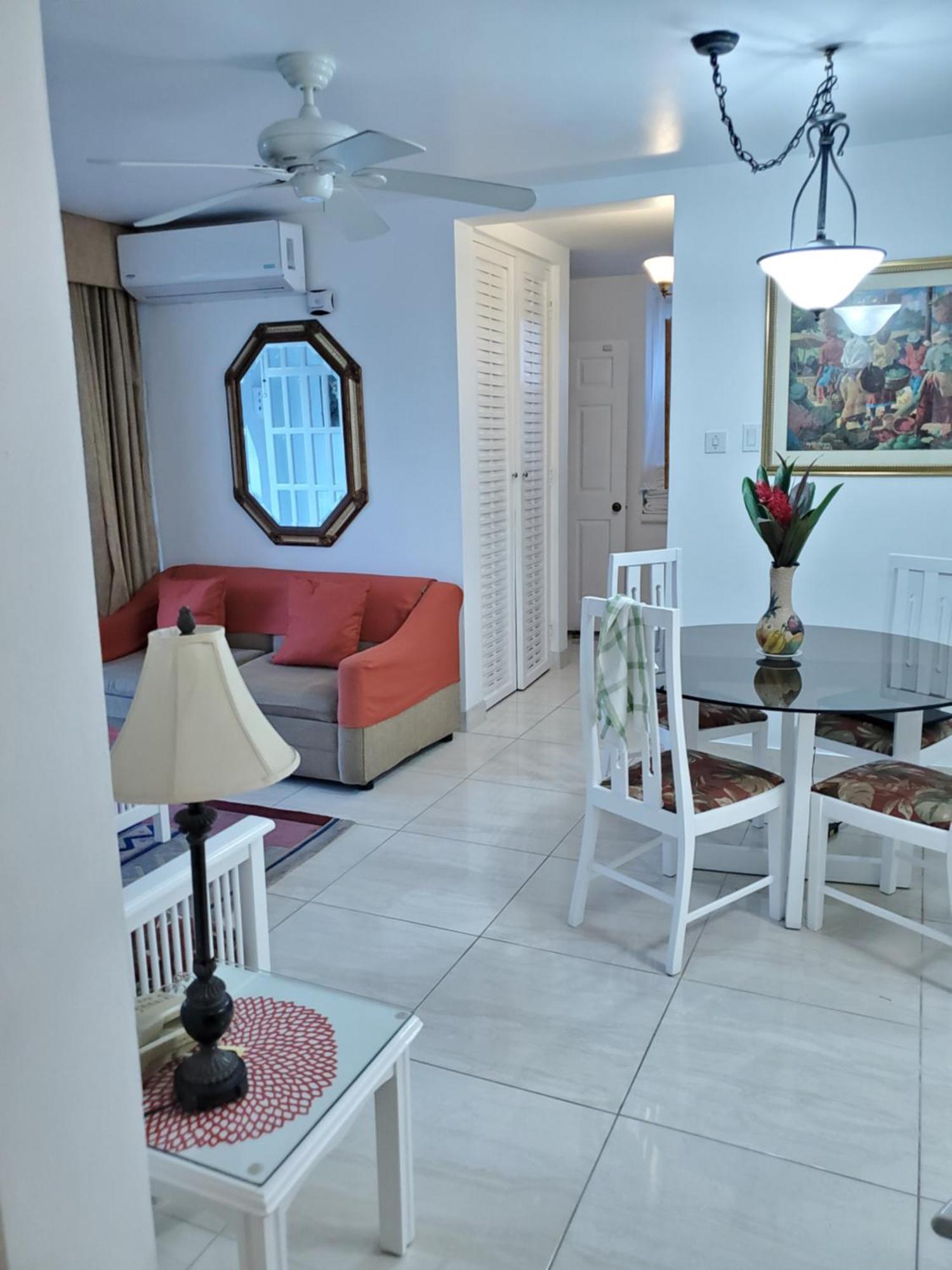 Sandcastles Resort, *