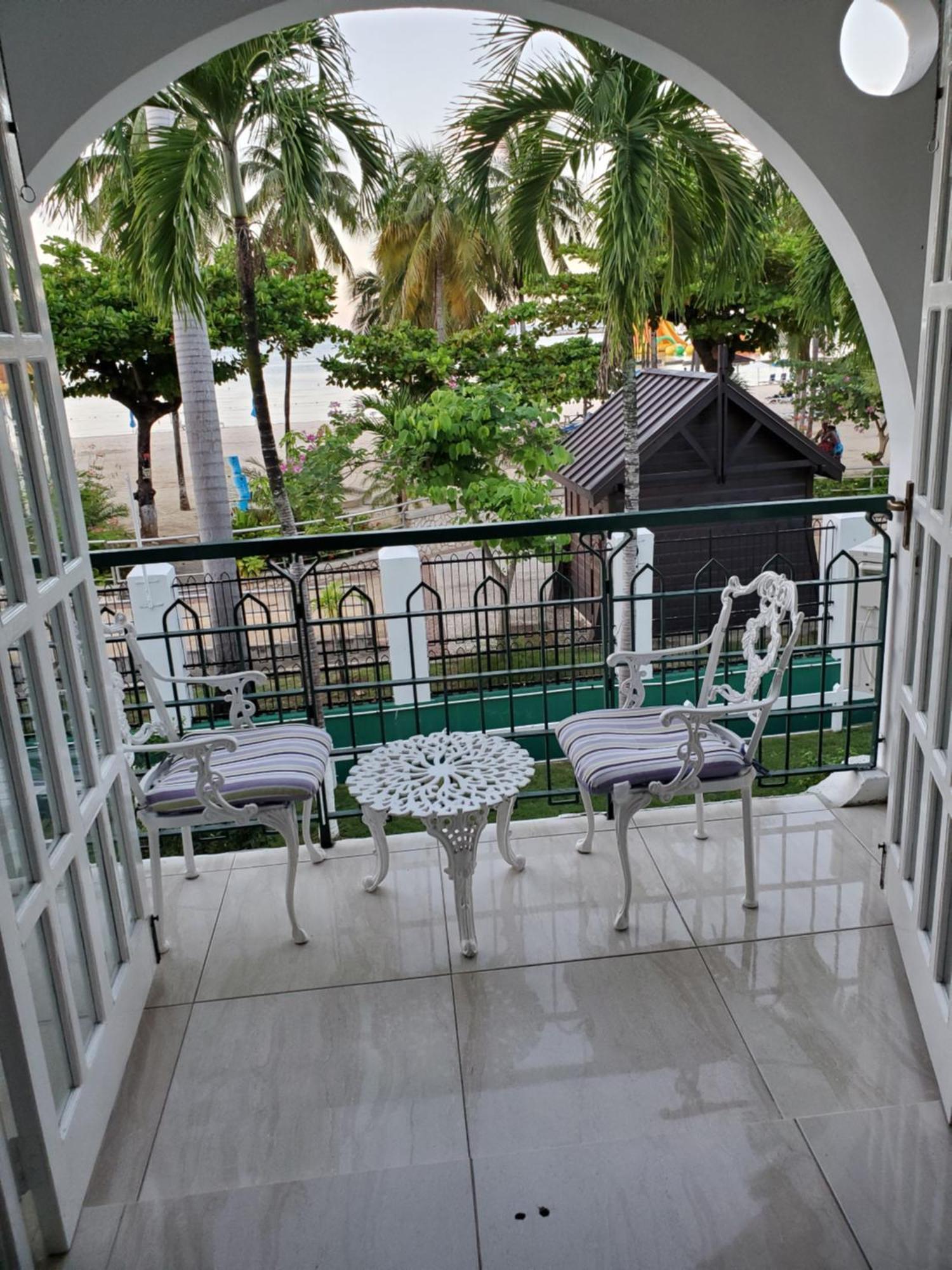Sandcastles Resort,