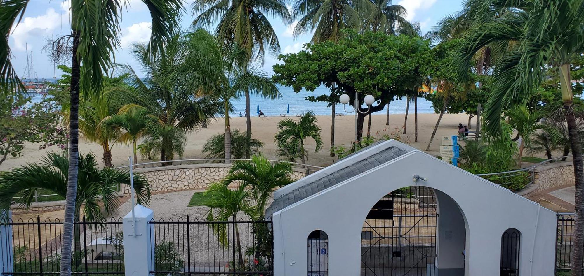 Sandcastles Resort, Apartahotel