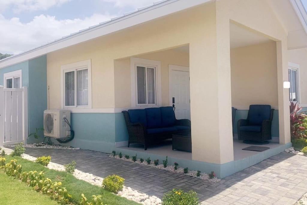 Welcome To Our Ocean View Villa! * Lucea