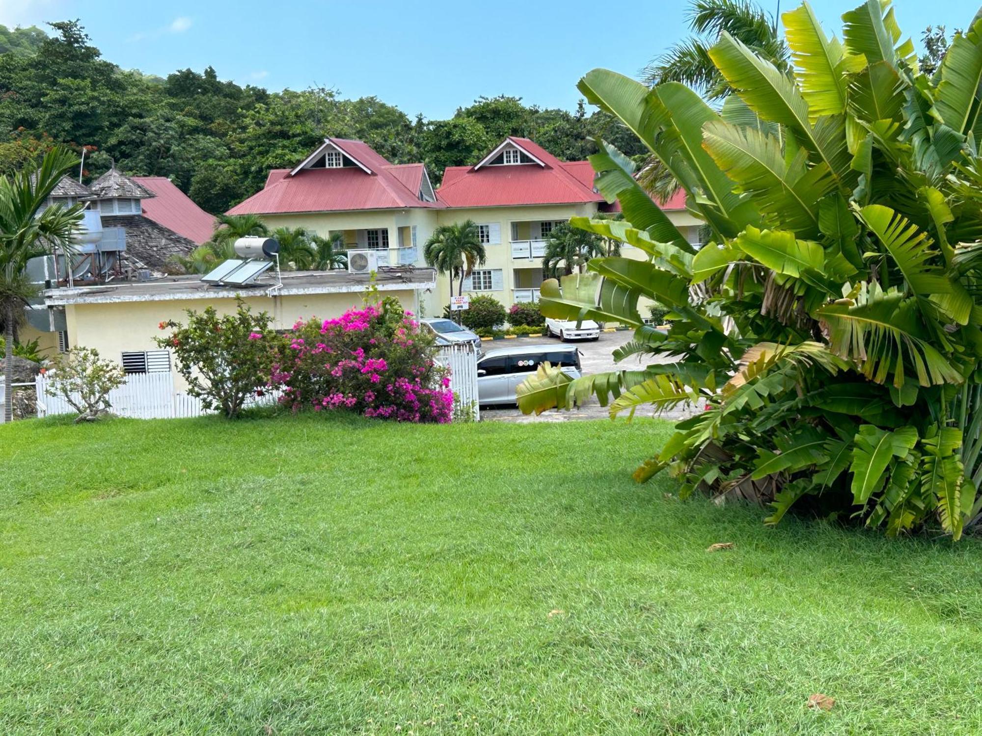 Serenity At Mystic Ridge Apartamento Ocho Ríos