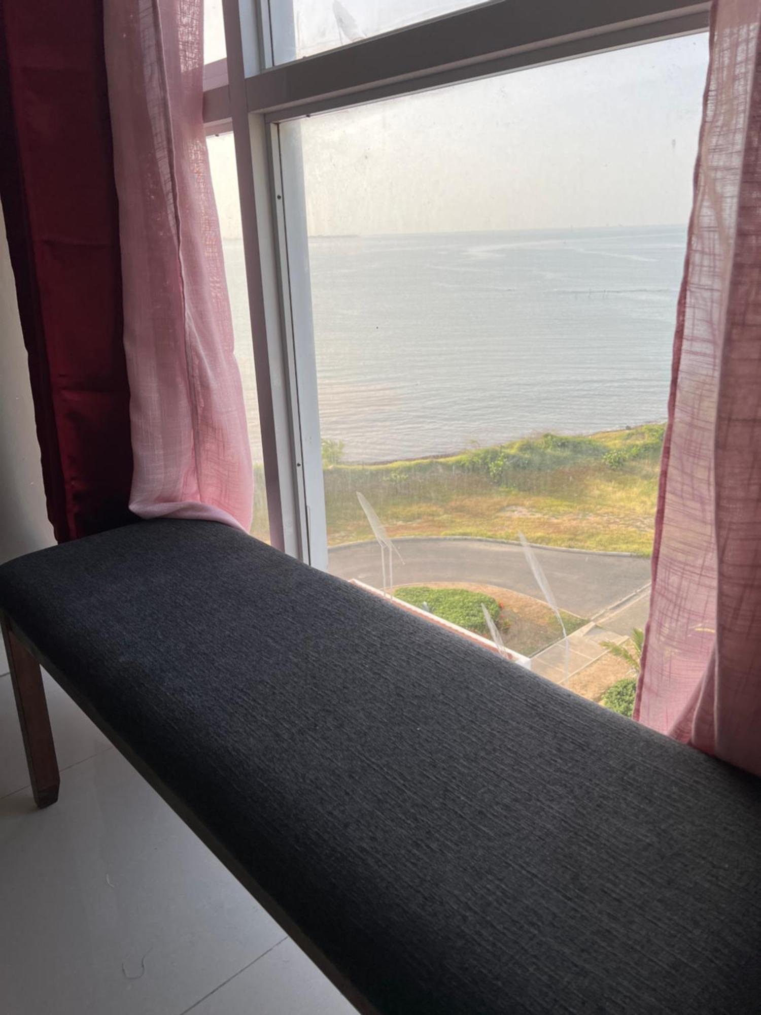 Bayfront & Apartment