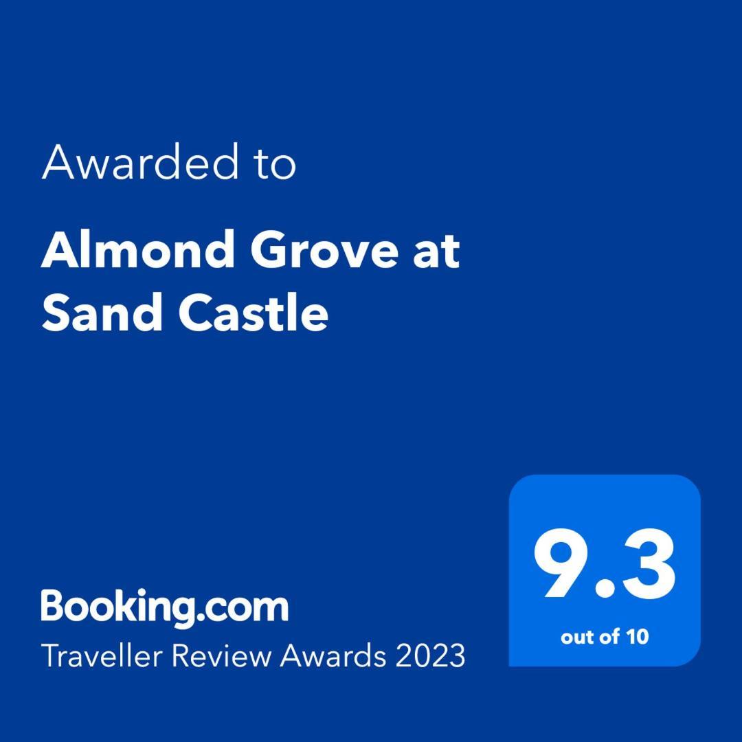 Almond Grove At Castle * Ocho Ríos
