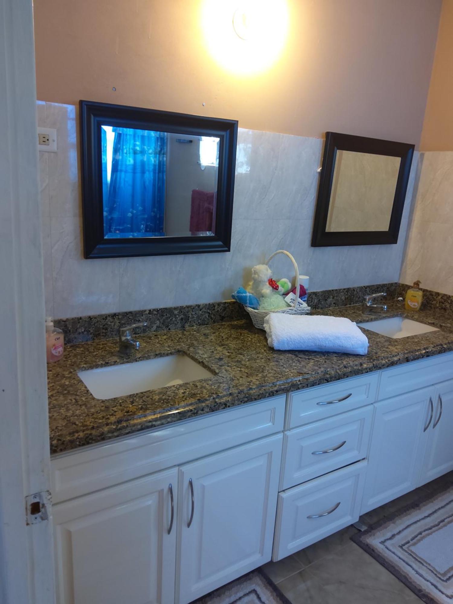Malvina Homestay Whitehouse
