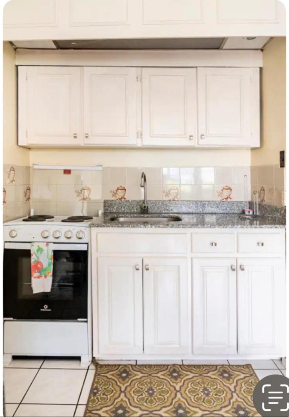 Apartamento Beryls At Seawind On The Bay , , Jamaica