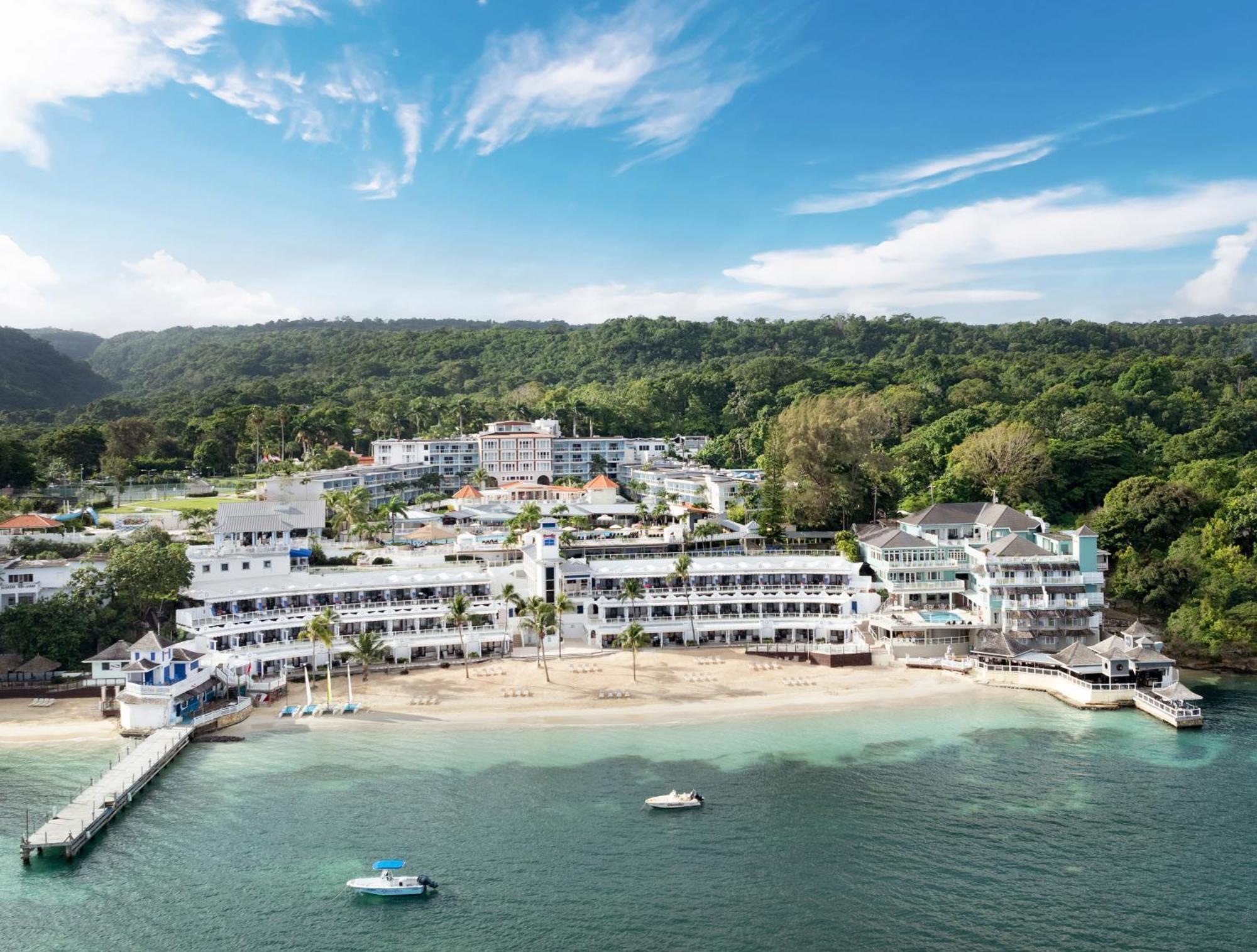 Beaches A Spa&golf – 4*