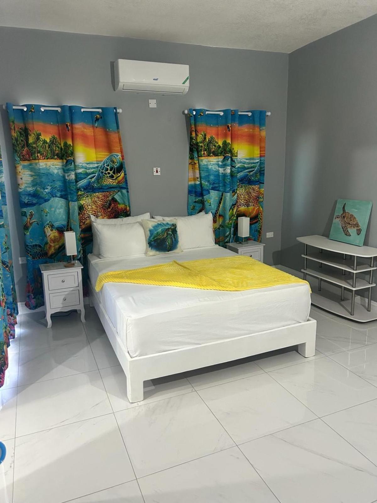 Paradise Point Company Limited