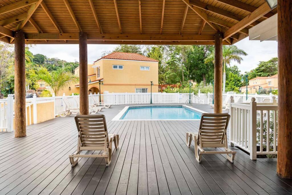 Cozy - Nightlife Restaurant Shopping Apartment Montego Bay