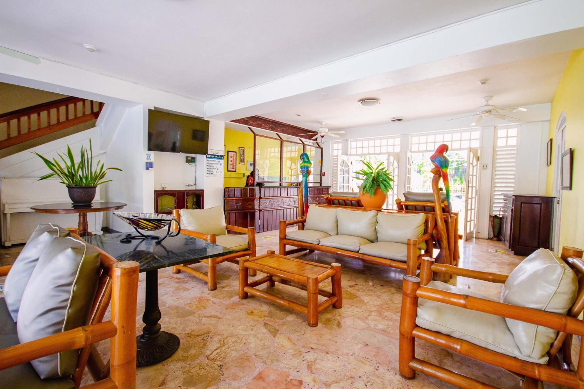 Heart Of Ocho Rios-free Acess-king Bed-pool-100mbps Ocho Rios