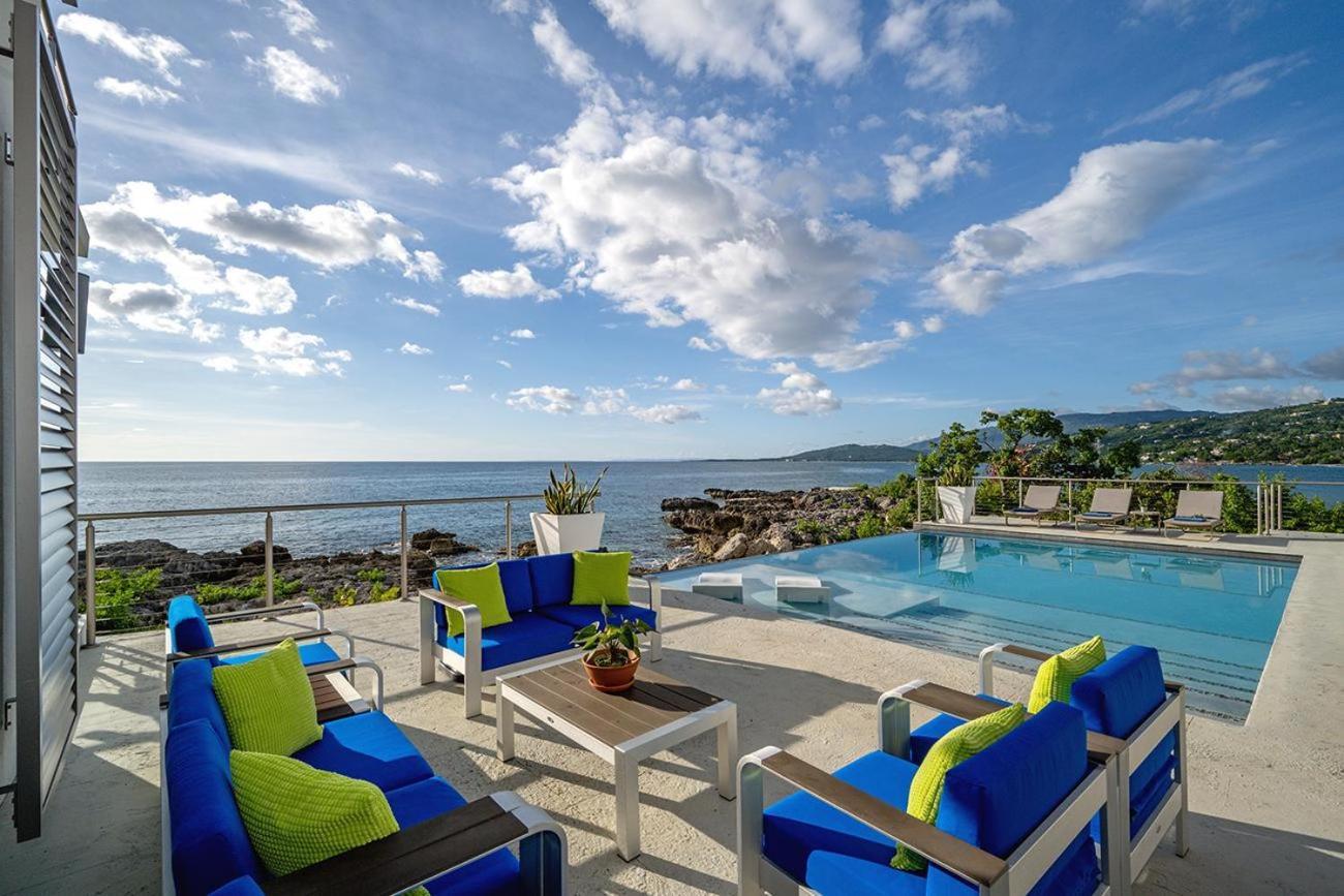 Santosha Jm - 10 Bedroom W Private Villa