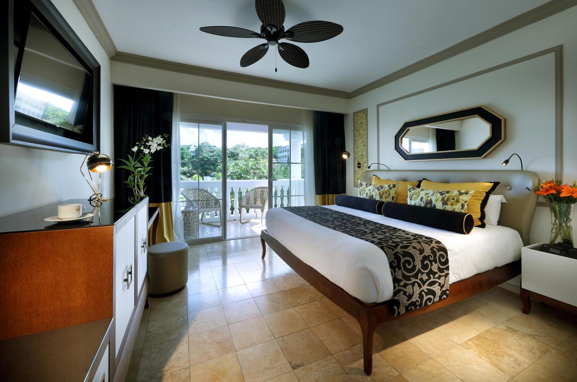 The Signature Level At Grand Palladium Lady Hamilton & Lucea