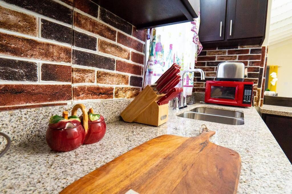 Tropical Luxury 1876 Apartment