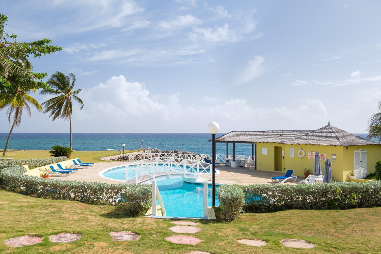Jamaica Time Driftwood At Sea Palms 3br 3ba In Ocho Rios With Pool And Front With Views Only 10 Mins From Ochi Intl Airport Direct Flight From Miami St Mary