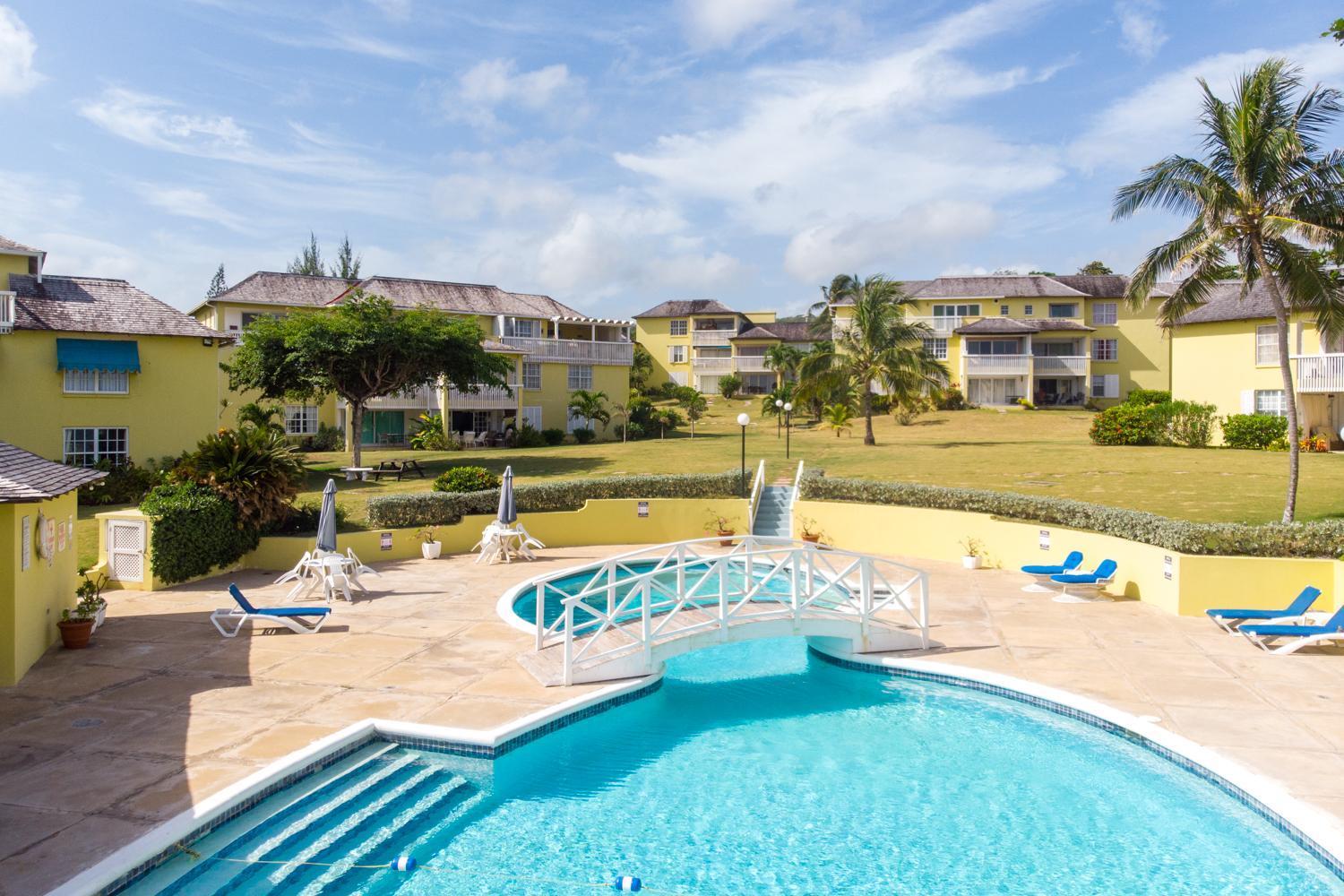 Apartment Jamaica Time Driftwood At Sea Palms 3br 3ba In Ocho Rios With Pool And Front With Views Only 10 Mins From Ochi Intl Airport Direct Flight From Miami