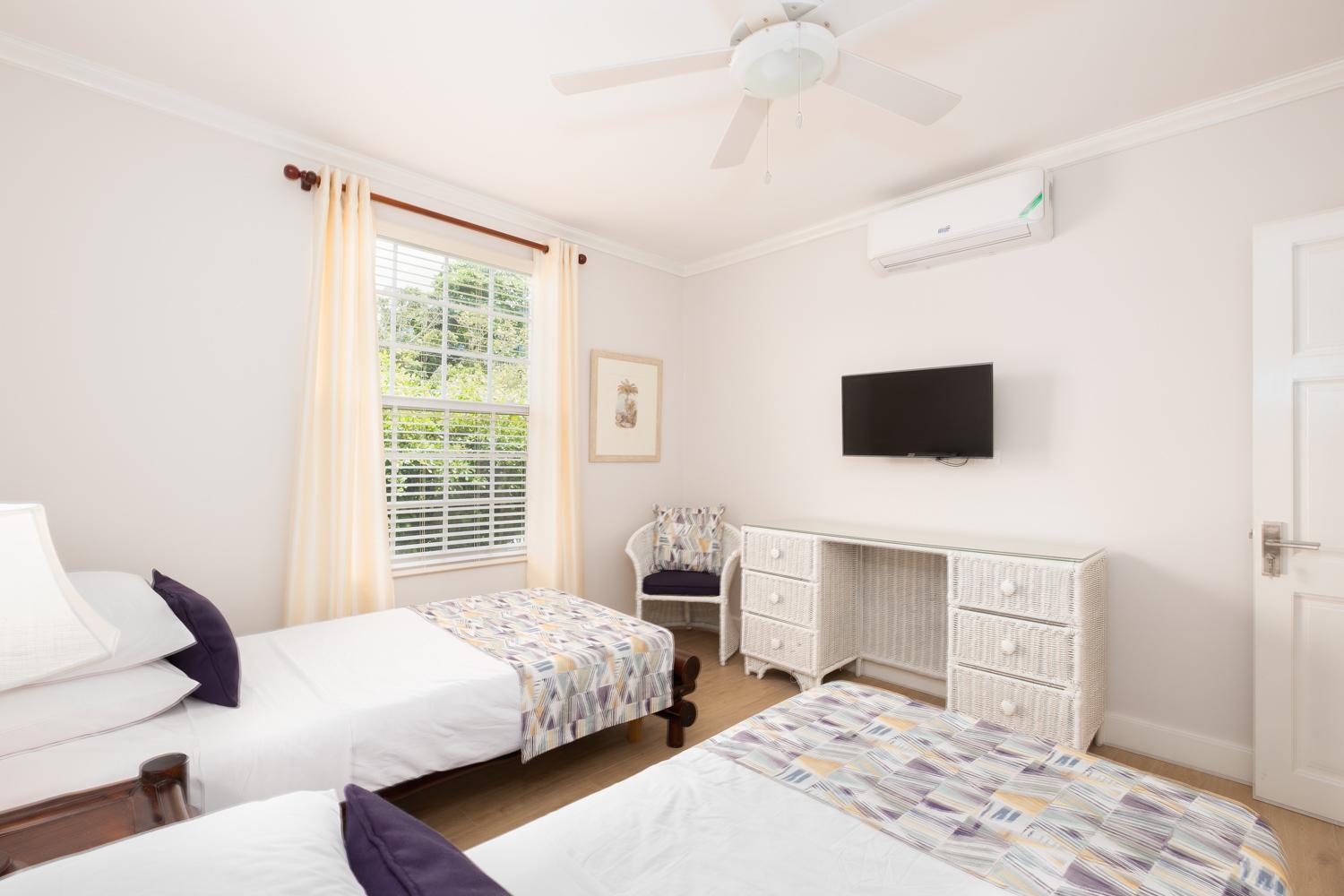 Jamaica Time Driftwood At Sea Palms 3br 3ba In Ocho Rios With Pool And Front With Views Only 10 Mins From Ochi Intl Airport Direct Flight From Miami