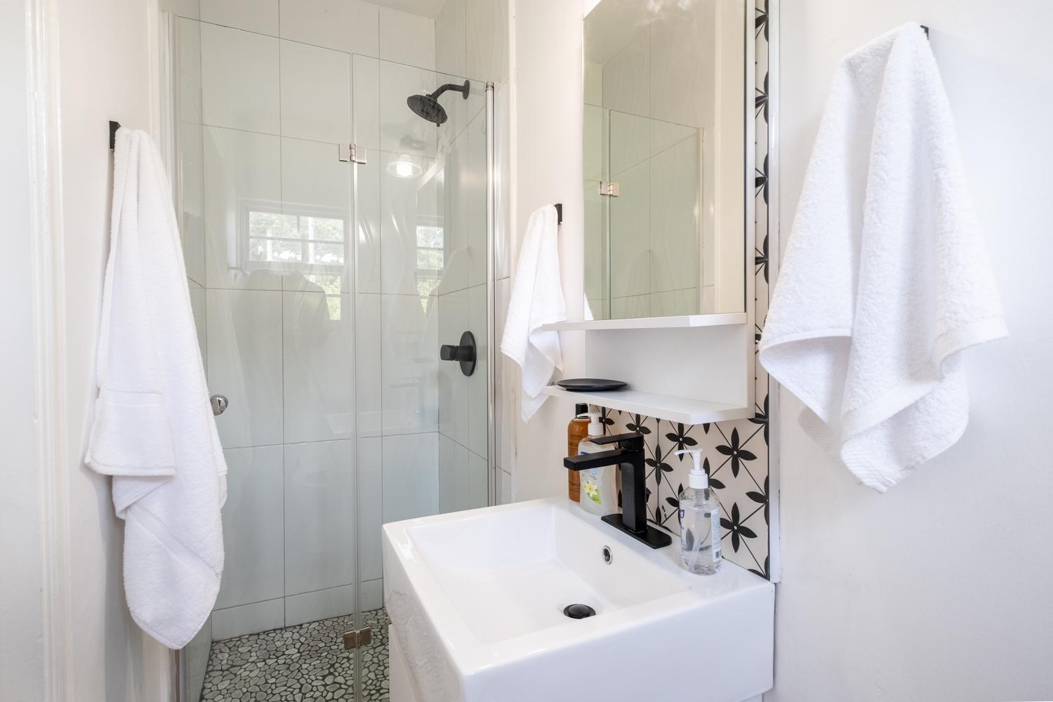 Jamaica Time Driftwood At Sea Palms 3br 3ba In Ocho Rios With Pool And Front With Views Only 10 Mins From Ochi Intl Airport Direct Flight From Miami Apartment