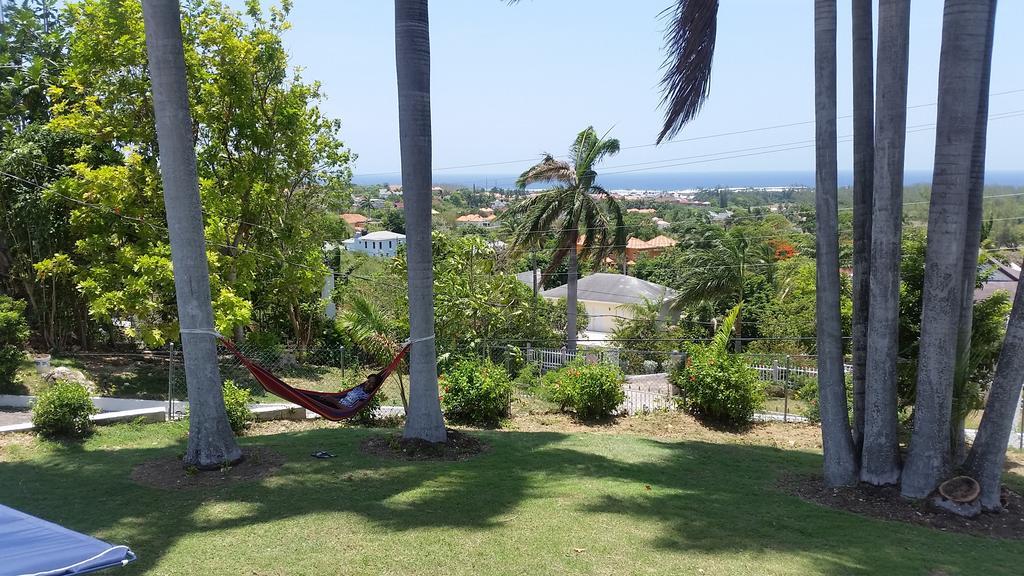 The Retreat @ A Piece Of Paradise Bed and breakfast *