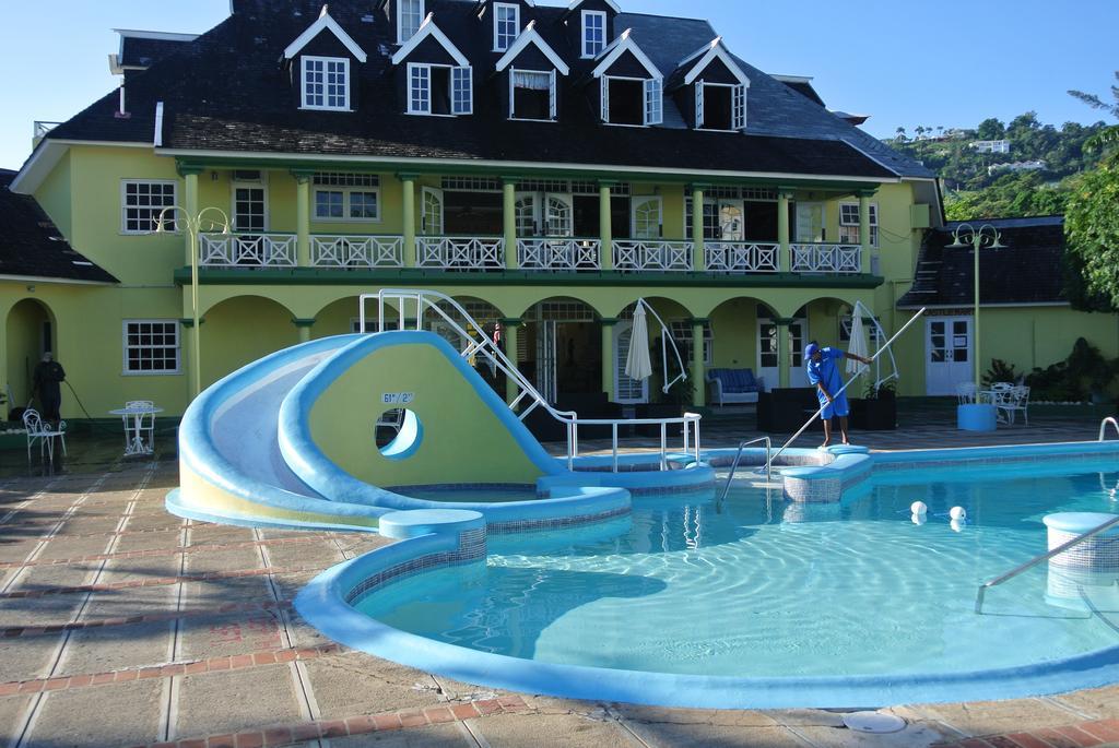 Hotel 9 Ocho Ríos