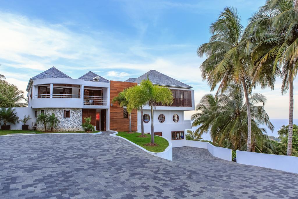 Villa Cocosan Drapers