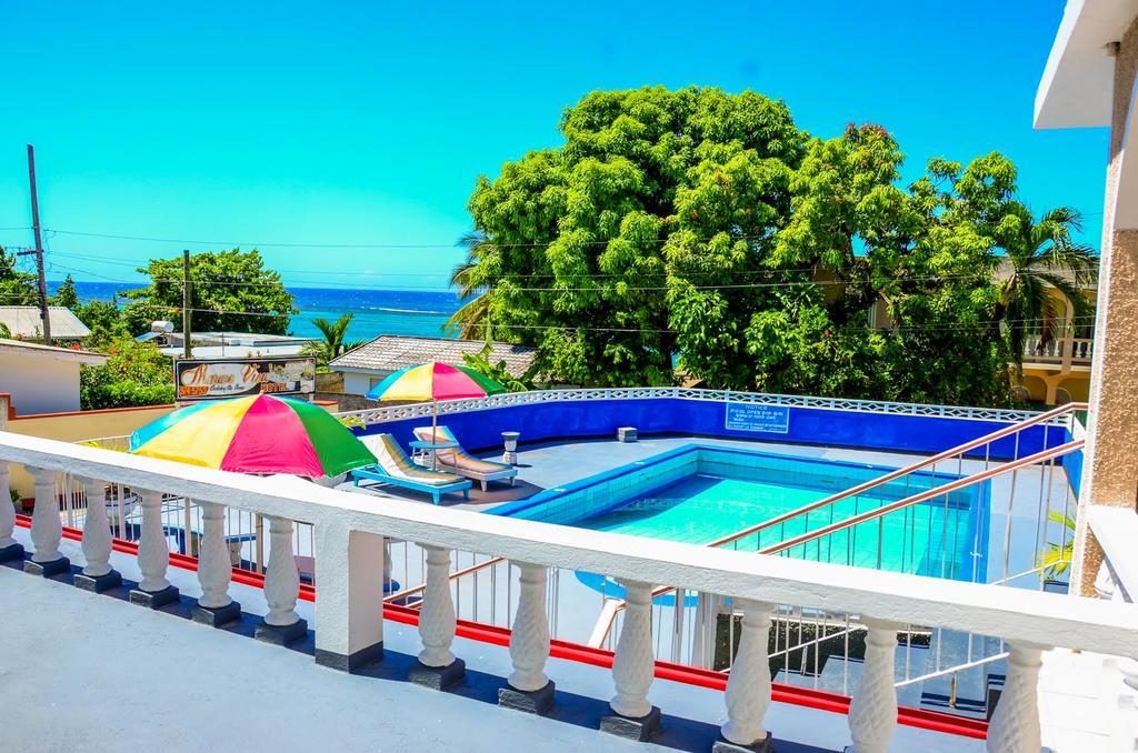 Marine View Hotel Ocho Ríos