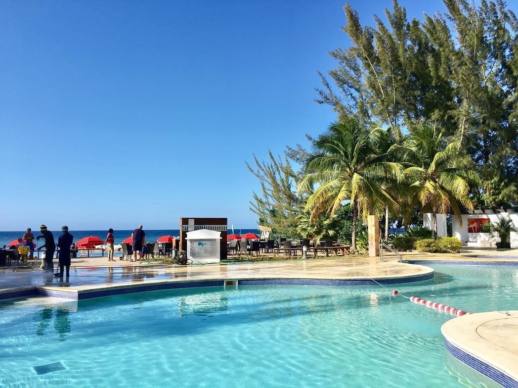 Apartamento Beryls At Seawind On The Bay , , Jamaica