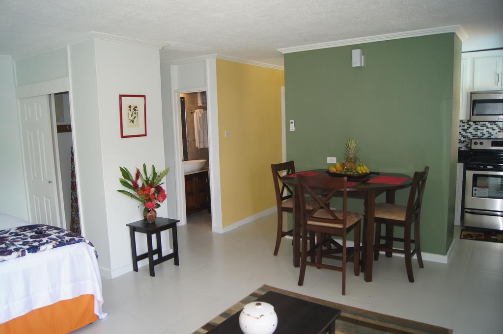 Alva Mae Apartamento *