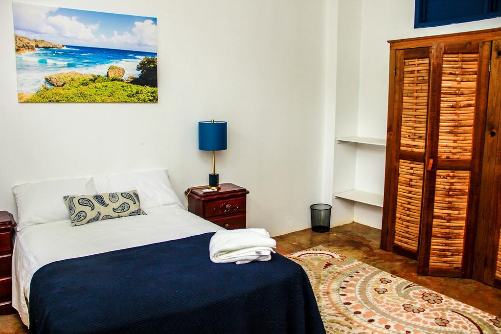 Holiday home Sunshine Lodge: Your Away From *