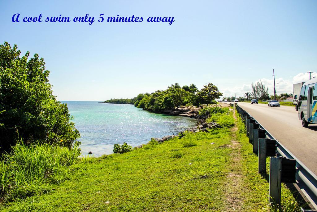 Sunshine Lodge: Your Away From Holiday home *