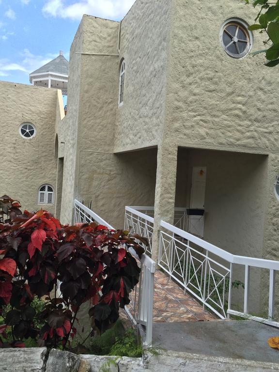 Columbus Heights A5 Apartment Ocho Rios