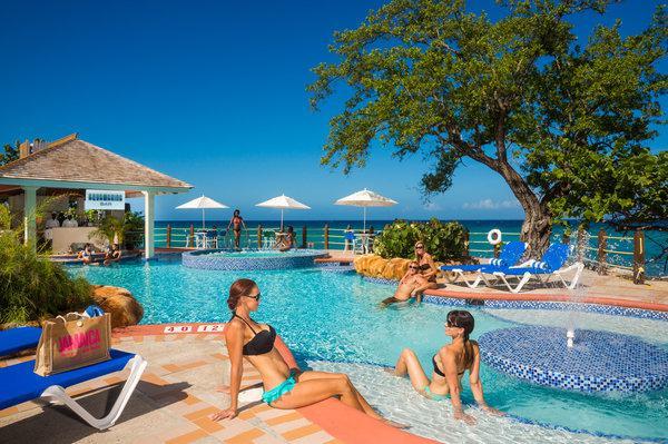 Hotel Jewel Dunn's River Beach & Spa, Ocho Rios,curio Collection By Hilton