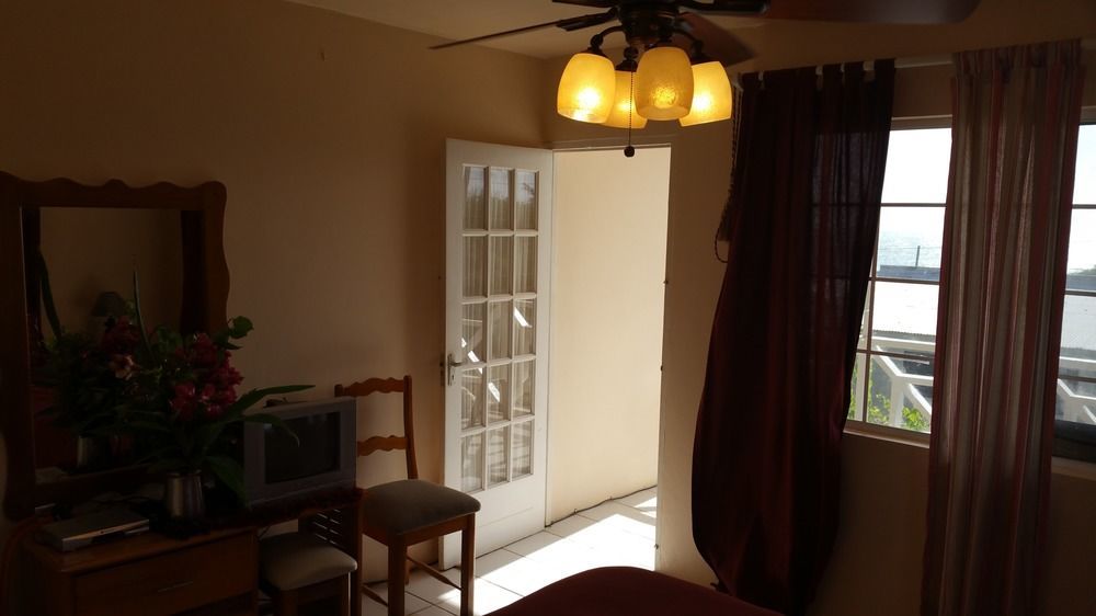 The Inn At Great Bay, Jamaica 3*