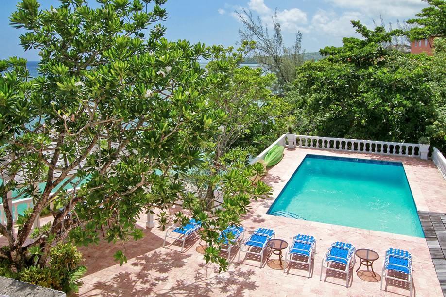 Villa Jasmin Hill Three Bedroom *