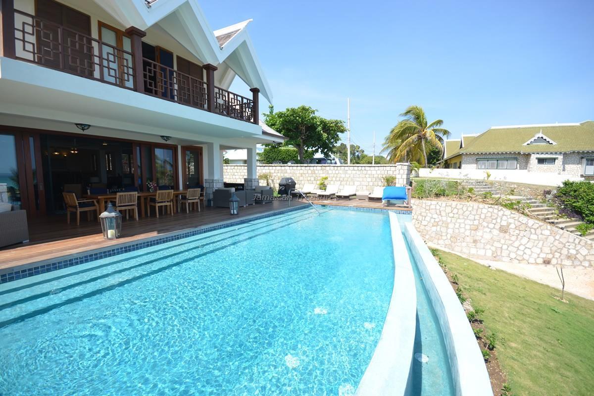 Tallawah Five Bedroom * Silver Sands