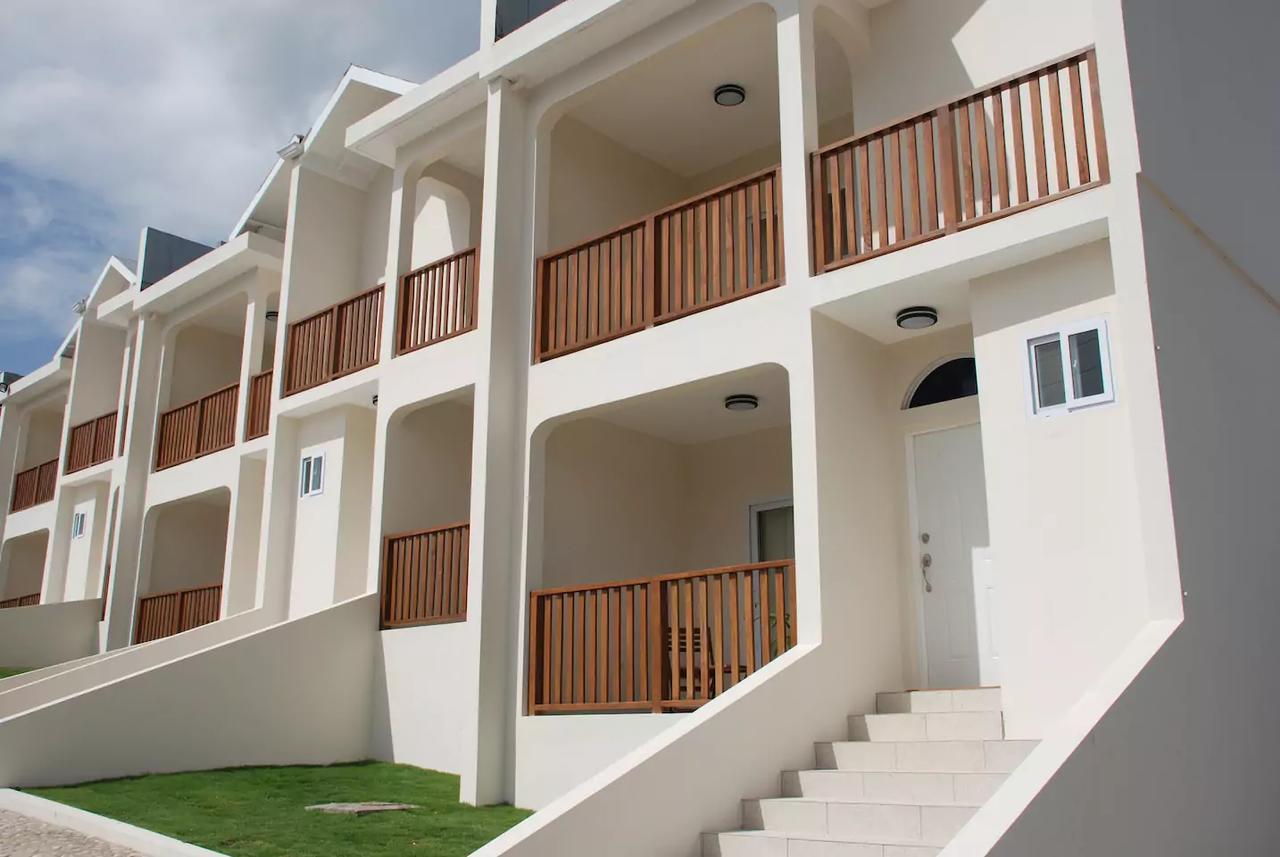 Luxury 2br Facing W/pool #4 Holiday home Montego Bay