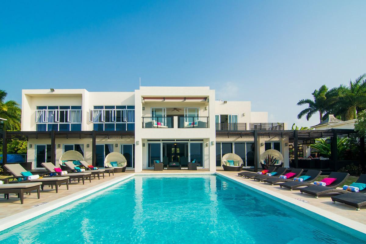 Dreamtime By The Sea Five Bedroom Villa Montego Bay