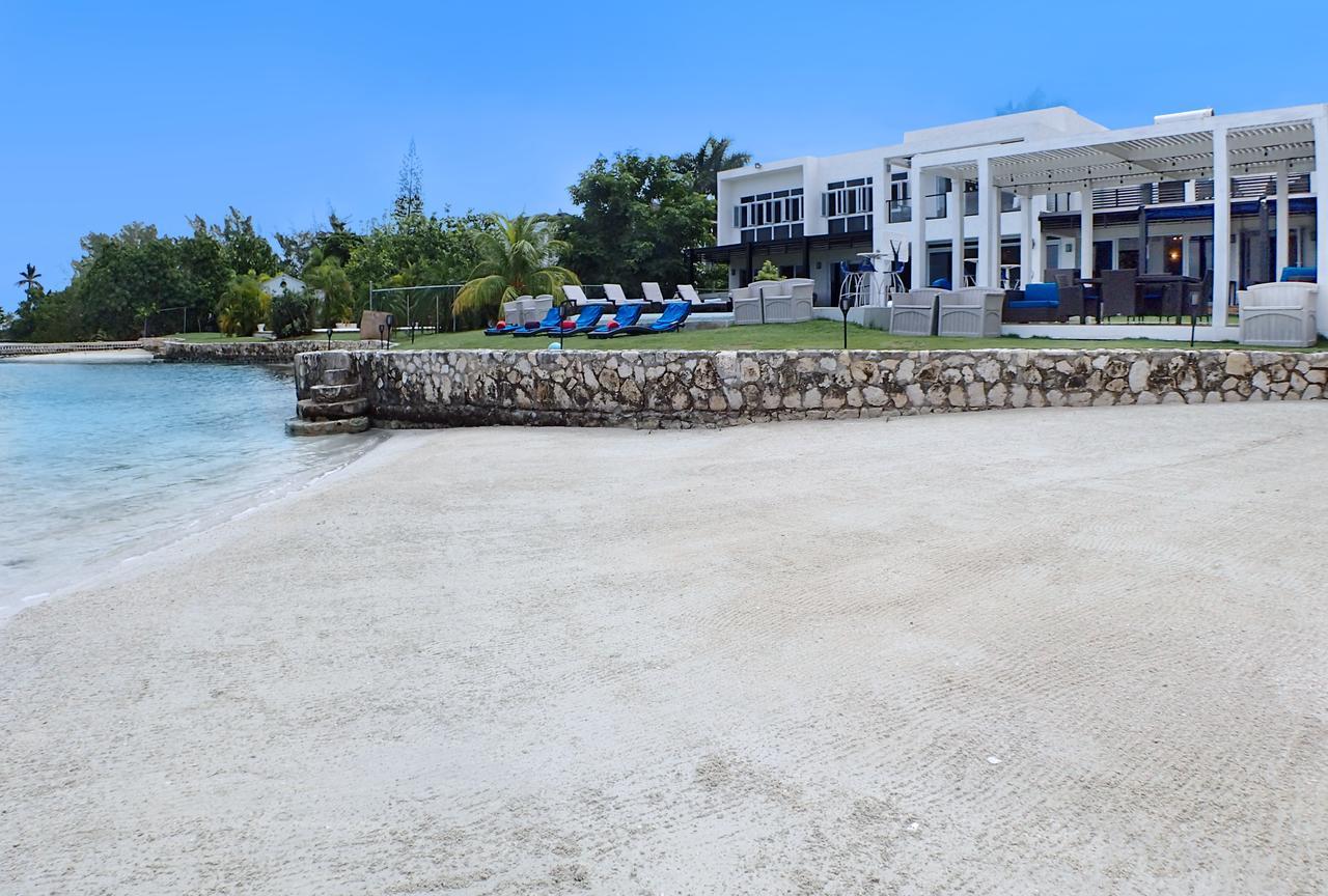 Dreamtime By The Sea Five Bedroom *