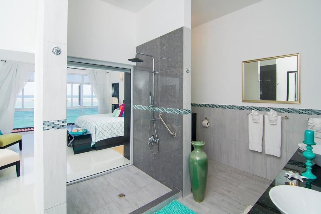 Dreamtime By The Sea Five Bedroom Montego Bay