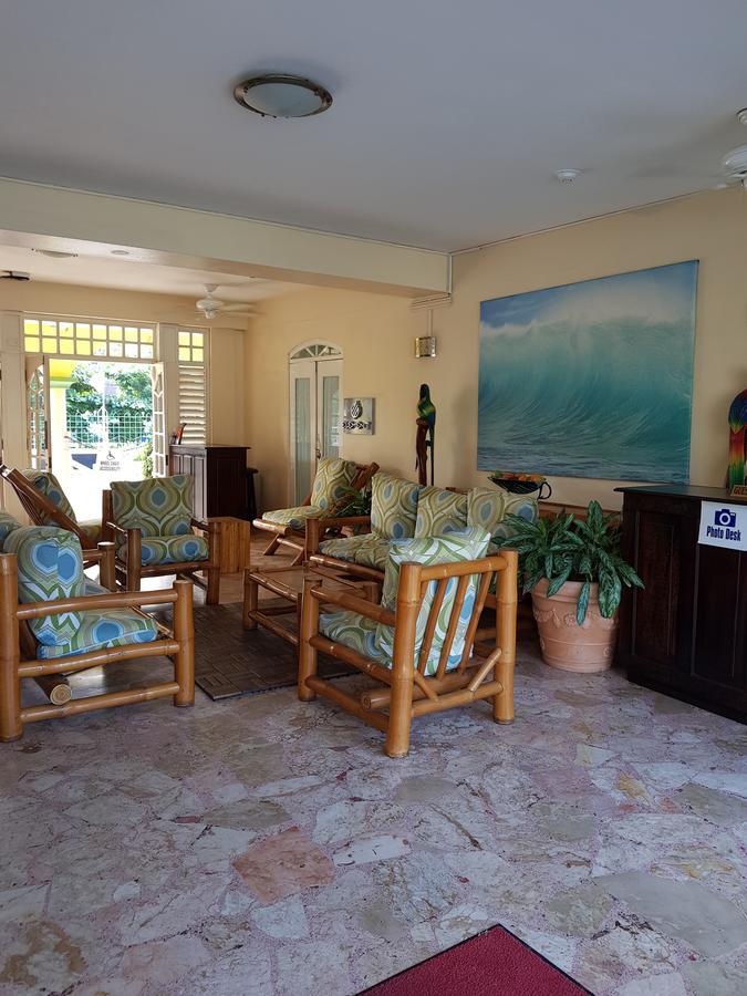 Apartahotel Almond Grove At Castle