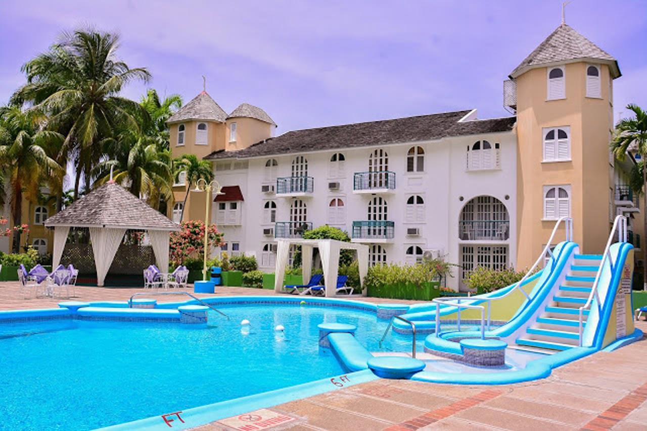 White Sands At Sandcastles Apartment Ocho Rios