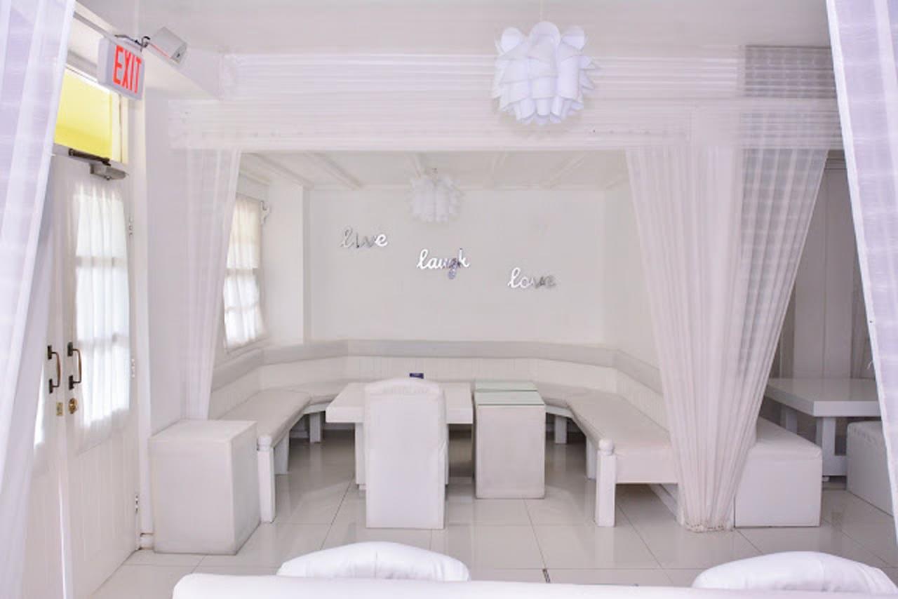 White Sands At Sandcastles Apartment *